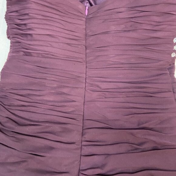 Dark Burgundy Dress one shoulder strap. - Picture 6 of 6